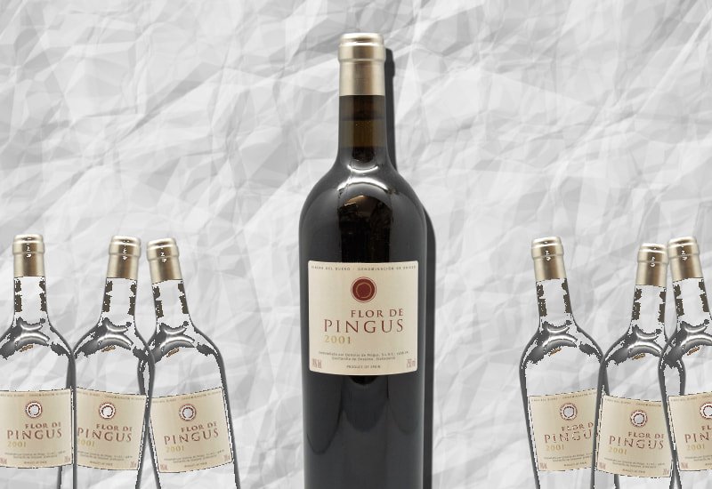 Made from gnarled old vines, the 2001 Flor de Pingus wine has a seductive floral nose with red fruit aromas and subtle smoky hints.