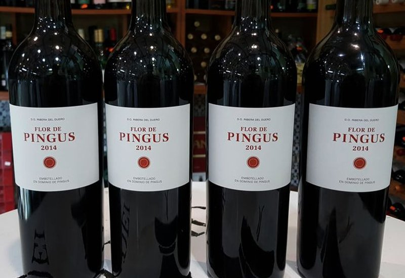 This Dominio de Pingus: 2014 Dominio de Pingus vintage is often compared to the fine Rioja wines - and rightfully so.