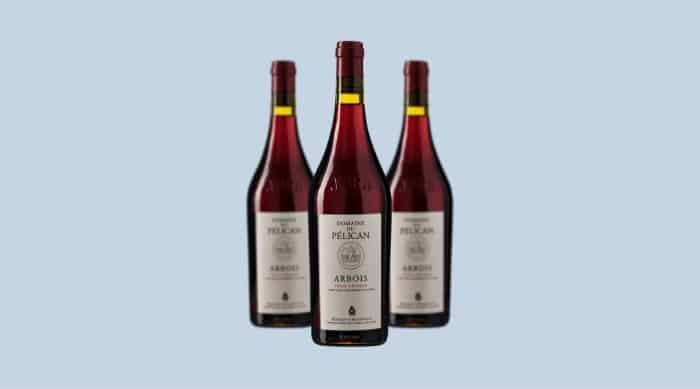 5f8dab9da1935b7d24b72440_french-red-wine0-2016-Domaine-du-Pelican-Arbois-Trois-Cepages.jpg