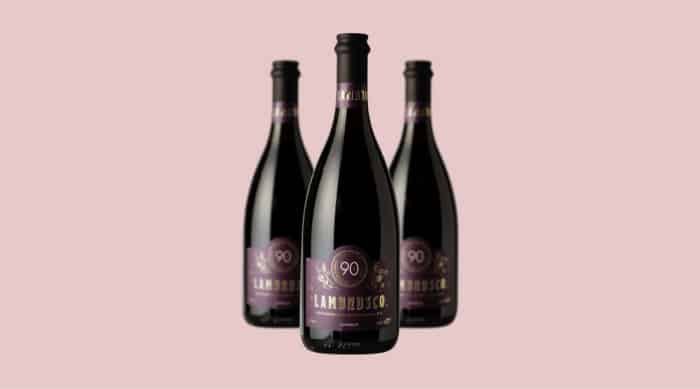 This lightly sparkling red wine with deep-red color is made with the Lambrusco grape varietal in Emilia-Romagna. 