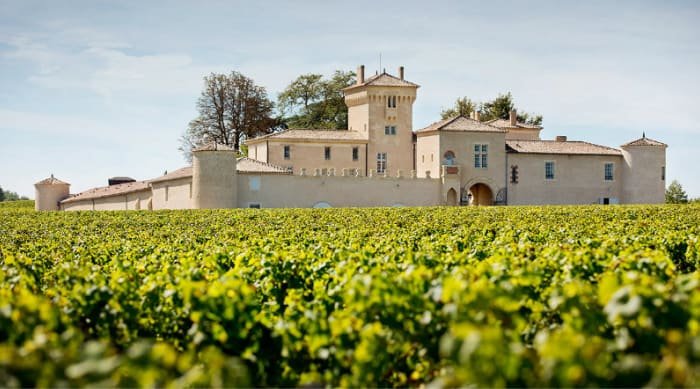 Chateau d’Yquem is known to produce the best Sauternes wine and is the only one designated as a Premier Cru Supérieur (Superior First Growth) chateau.