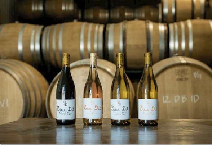 In the Loire Valley, white wine from Chenin Blanc, Sauvignon Blanc and Melon de Bourgogne grapes represent the majority of the wine production. 