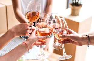 Rose Wine (Taste, Best Wines, Prices 2021)