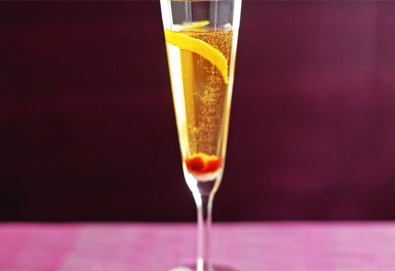 5fec2f99e6ef412fc4b15056_champagne-cocktail-the-classic-champagne-cocktail.jpg
