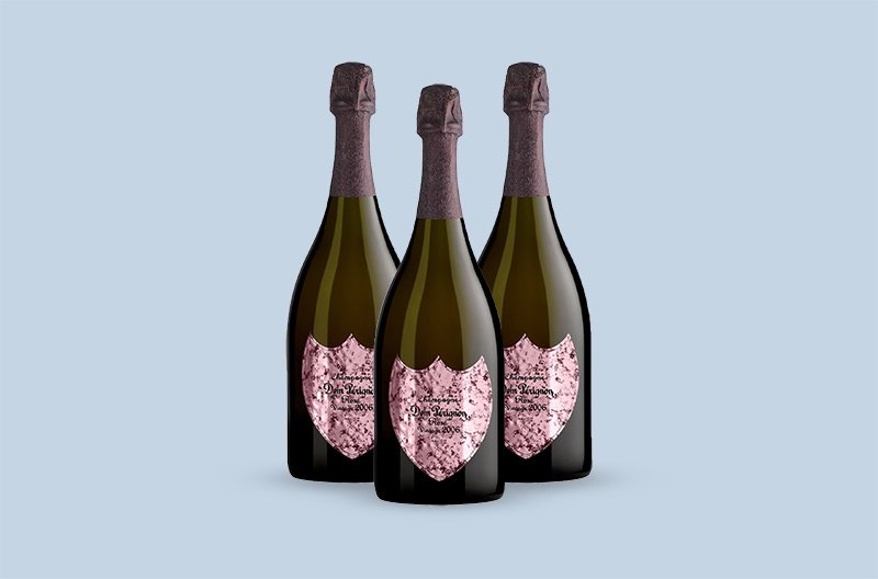 The Dom Perignon Rose 2006 is the signature Lenny Kravitz edition. This is the second time the famous singer collaborated with the brand and created a unique label.