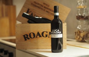 Roagna wine hero