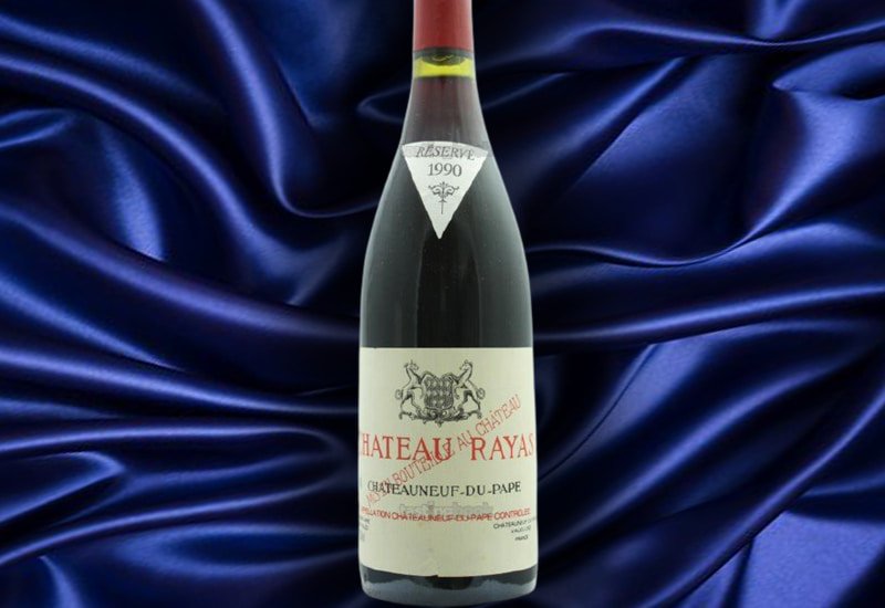This 1990 vintage Chateau Rayas Chateauneuf-du-Pape Reserve Grenache possesses a stunning, intense aroma of kirsch and raspberries, intermingling with sweet spice, roasted herbs, leather and licorice notes. 