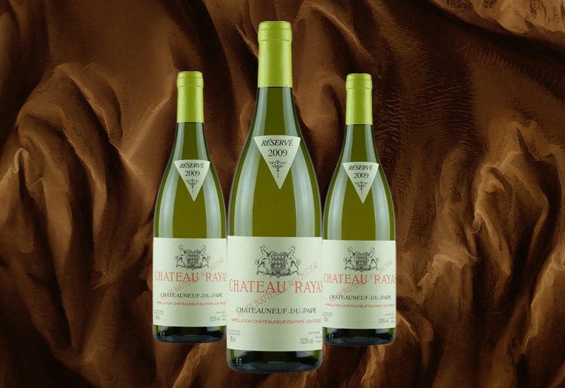 One of the great Chateau Rayas Blanc wines from the vintage of 1995.