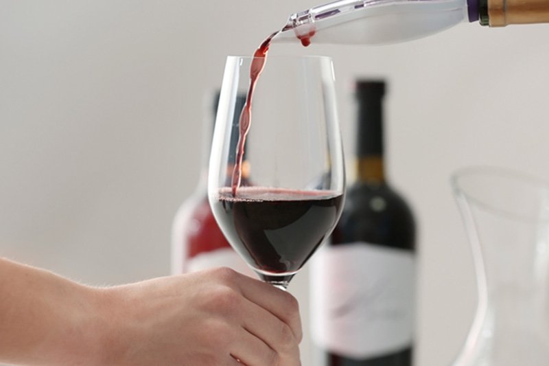Benefits of Decanting your Wine