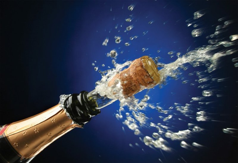 How-Long-Does-Champagne-Last-Opened-1.jpg