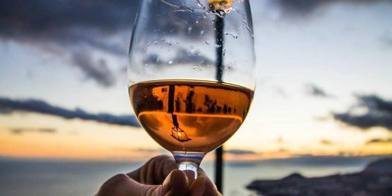 Madeira-Wine-3.jpg