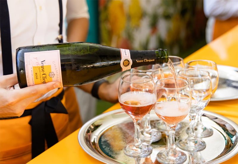 Veuve Clicquot Rose Champagne Styles