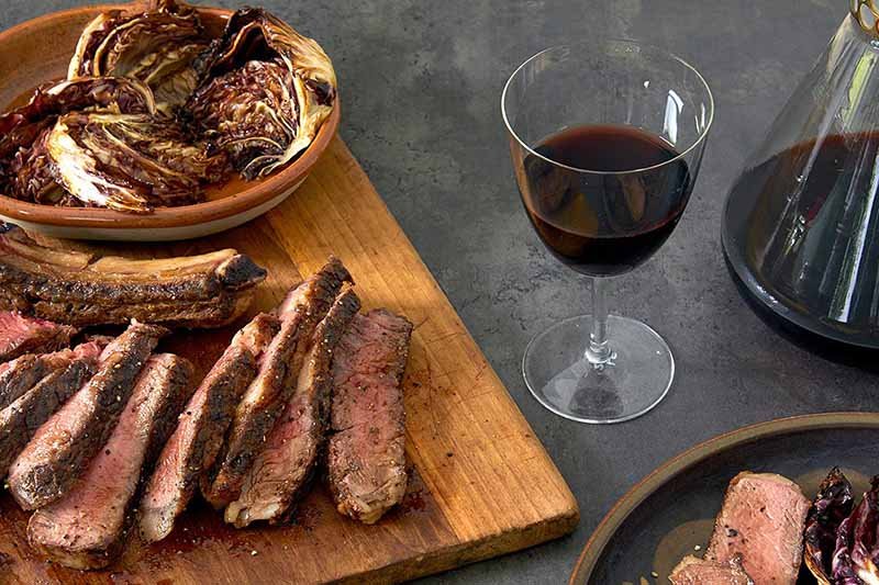 canaiolo wine with steak
