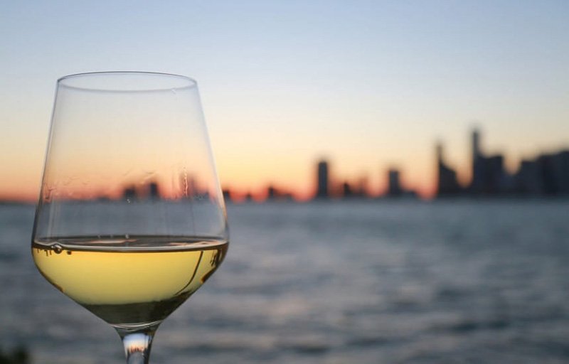 Bourgogne Chardonnay at sunset