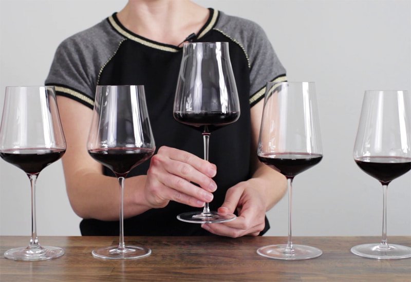 how-to-drink-red-wine-2.jpg