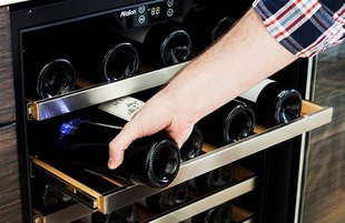 how-to-store-wine-at-home.jpg