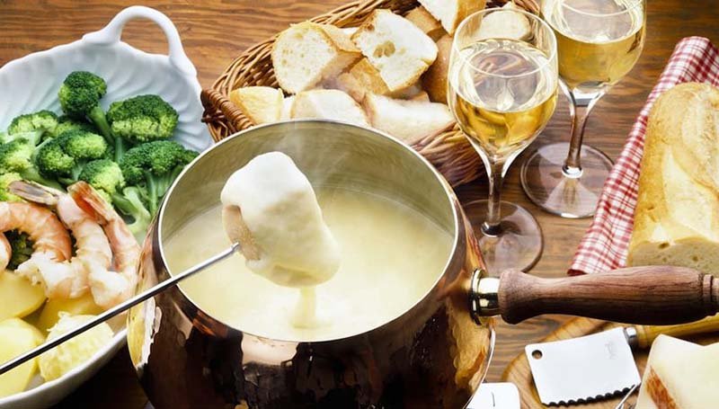 Sancerre Wine with fondue
