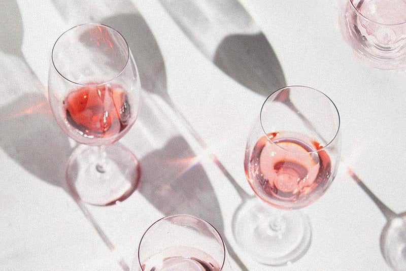 Let&#x27;s explore the different types of sweet red wines (sparkling, still, fortified, and dry).
