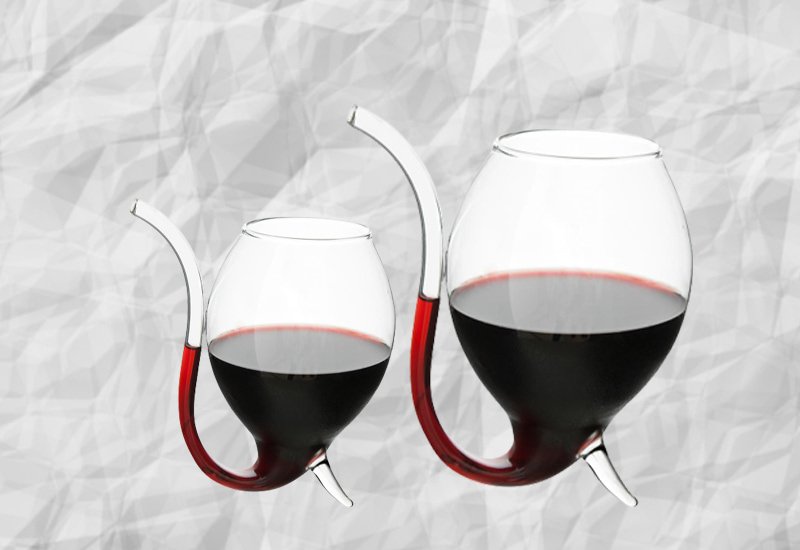 unique-wine-glasses-the-3-point-sipper-wine.jpg