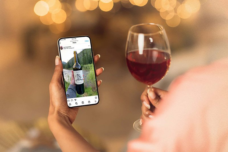 wine-sommelier-social-media.jpg